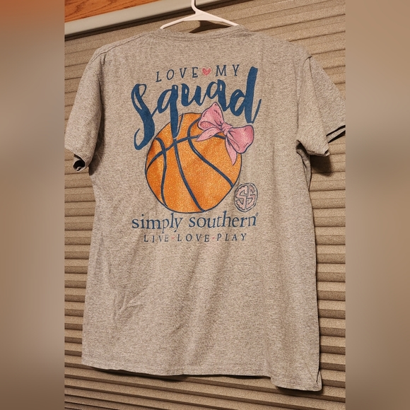 Simply Southern short sleeve top - Picture 2 of 2